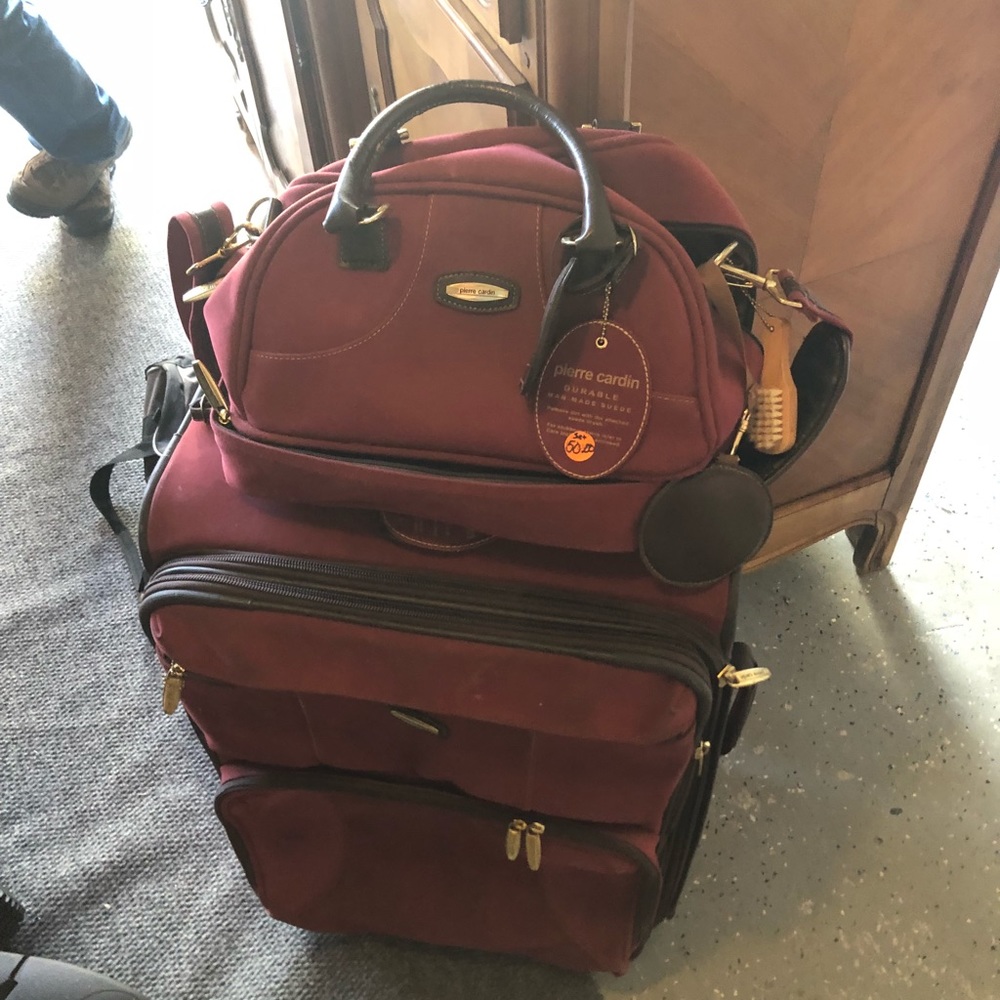 Luggage bags